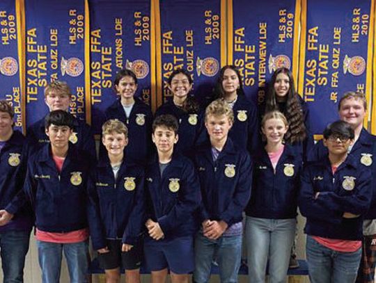 WEIMAR FFA GREENHANDS GETS FFA JACKETS