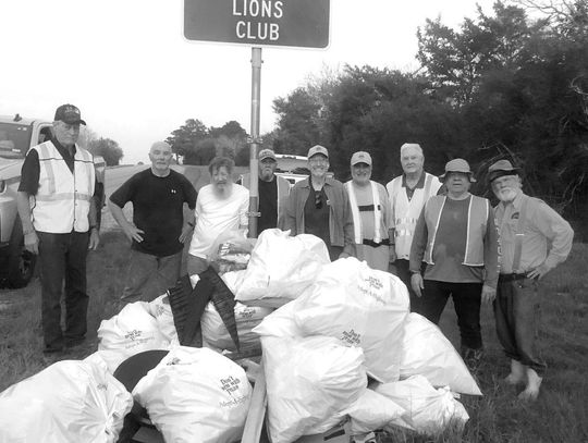 WEIMAR LIONS ROADSIDE CLEANUP