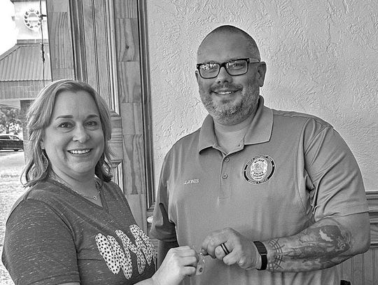 WEIMAR ROTARIANS WELCOME NEW MEMBER