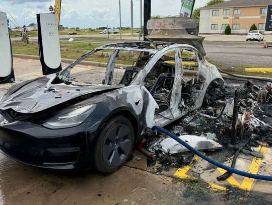Weimar VFD battles arson battery blaze for five hours