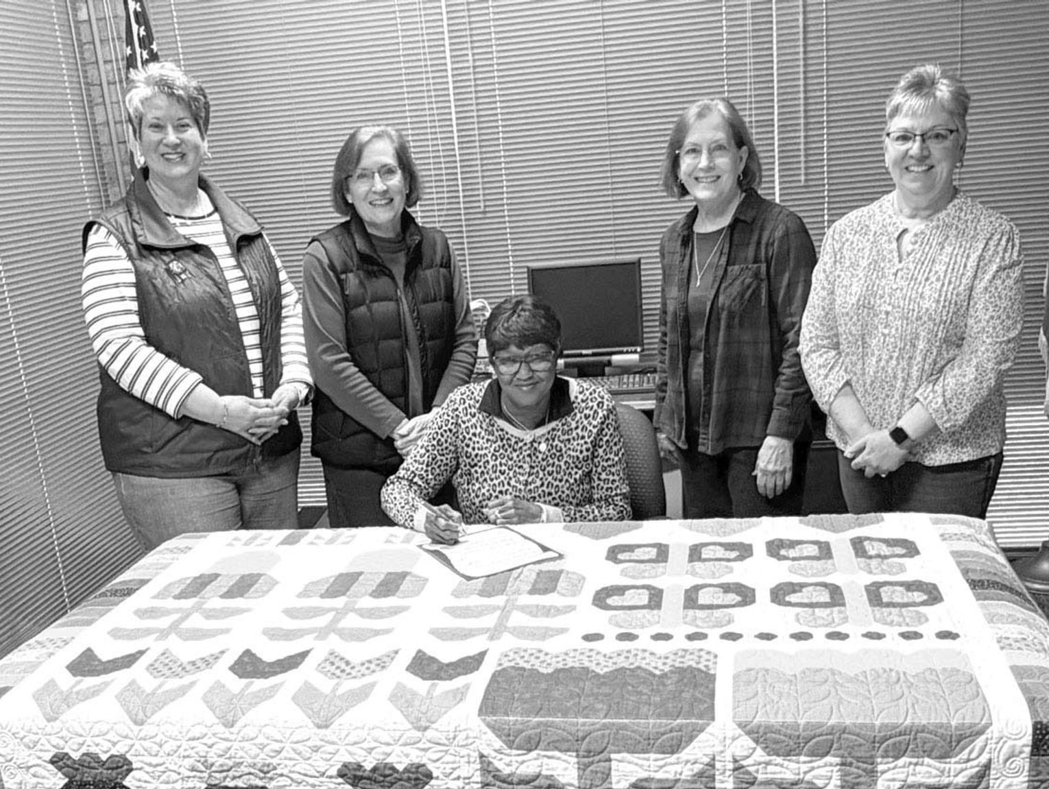 MAYOR PROCLAIMS COLORADO VALLEY QUILT GUILD MONTH