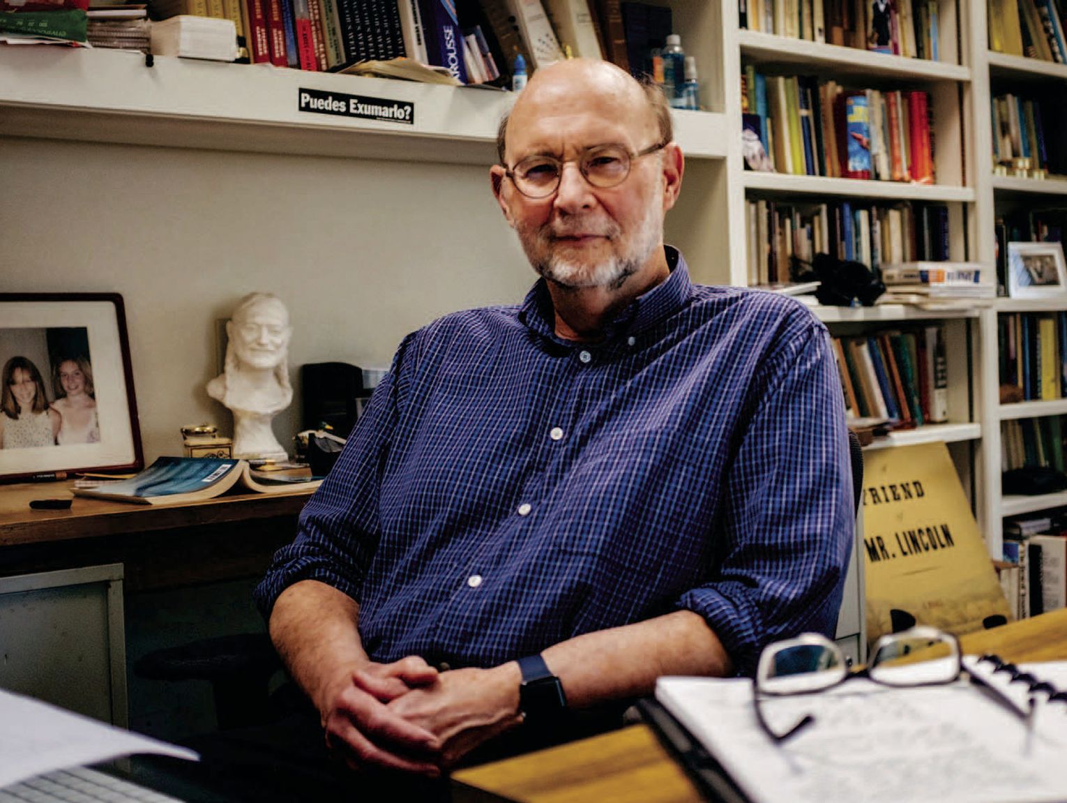 Texas Monthly essayist illuminates the interplay of public memory and personal identity