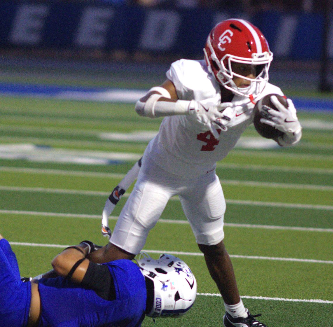 Cardinals blowout Edna 35-2
