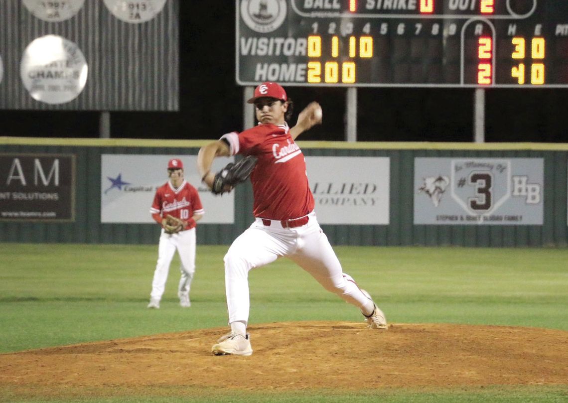 CARDS: 10 PLAYERS GO ALL DISTRICT