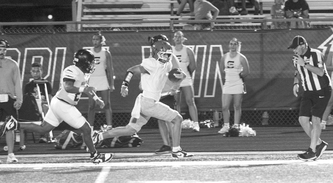 Cards scrimmage Tigers