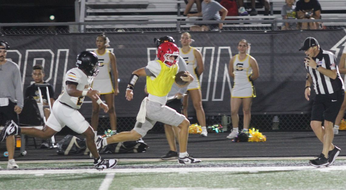 Cards scrimmage Tigers