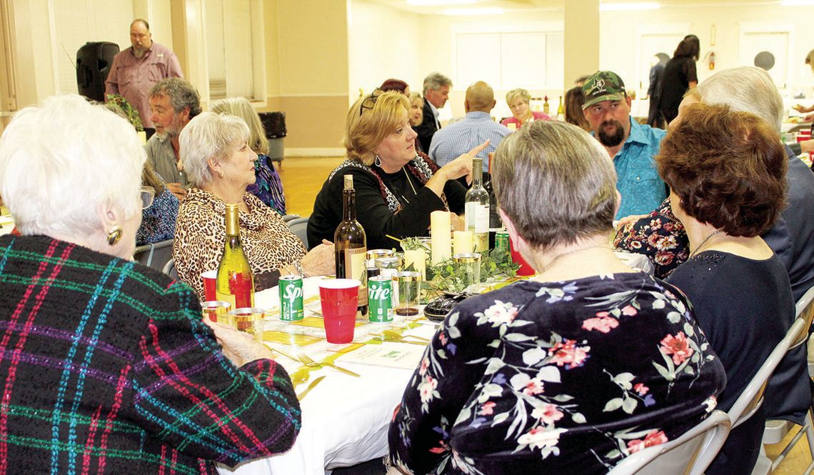 Chamber hosts banquet, discusses Rails-to-Trails project