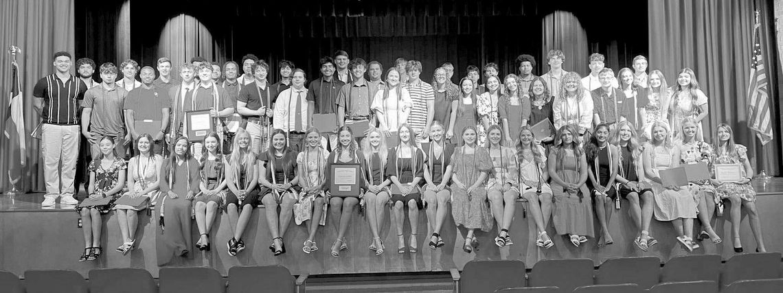 CHS HOLDS SENIOR AWARDS NIGHT