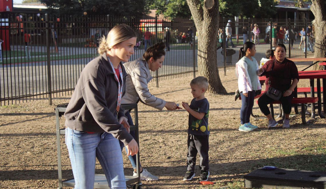 COLUMBUS ELEMENTARY HOLDS FALL FESTIVAL