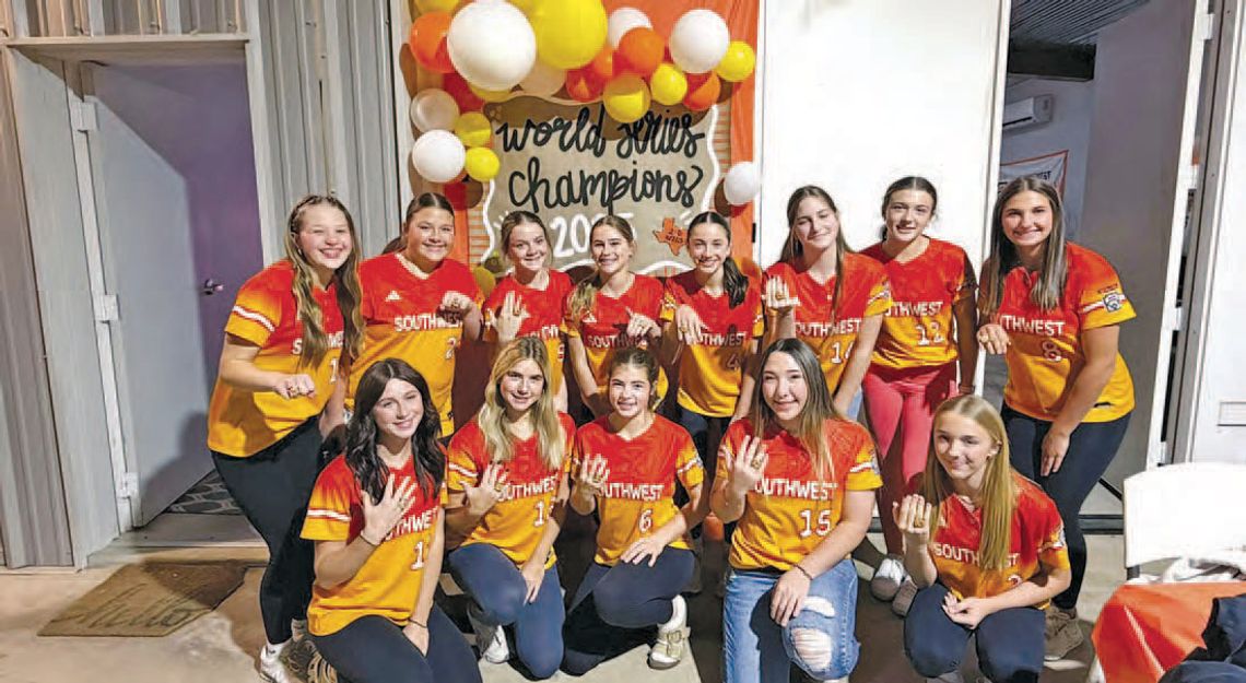 COLUMBUS LITTLE LEAGUE GETS THEIR WORLD SERIES RINGS