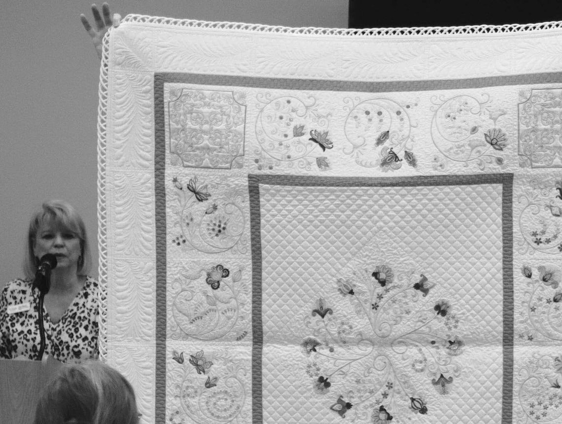 CVQG hosts award-winning quilting instructor