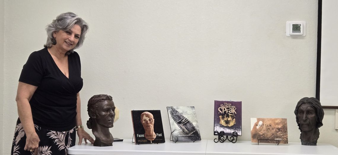 DRT Chapter hosts local forensic sculptor