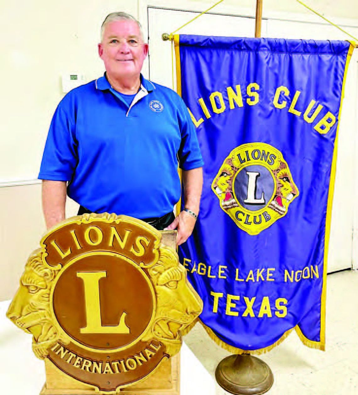 Dumont displays school spirit in talk with EL Lions