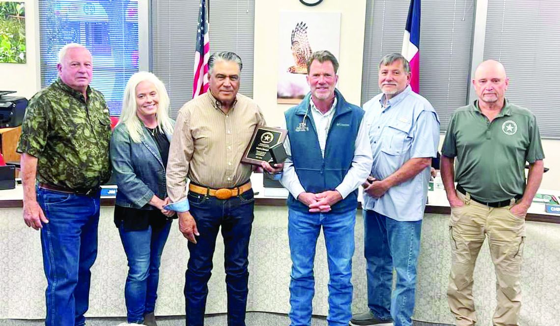 EL celebrates longtime Public Works member