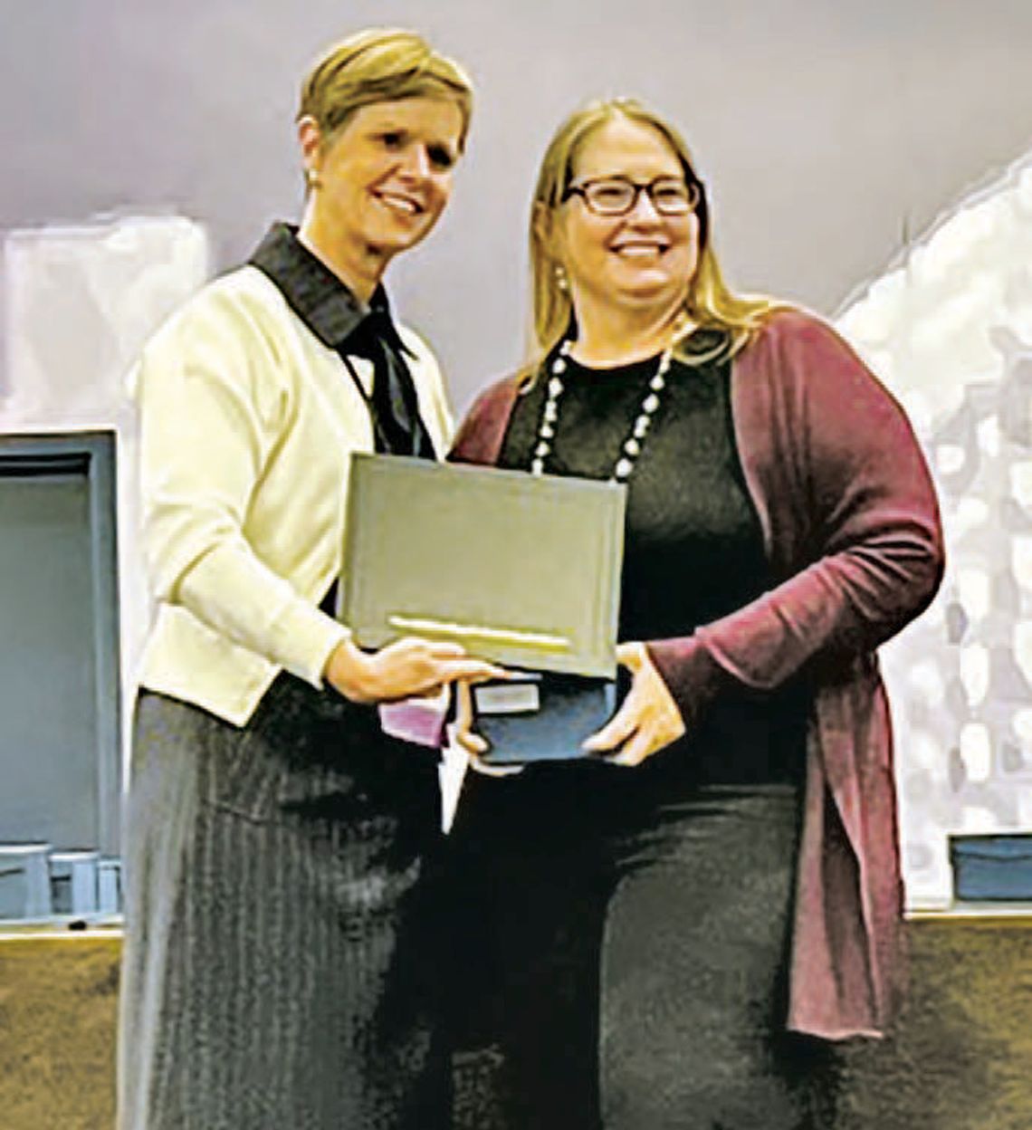 FREI RECEIVES LIFETIME ACHIEVEMENT AWARD FREI RECEIVES LIFETIME ACHIEVEMENT AWARD