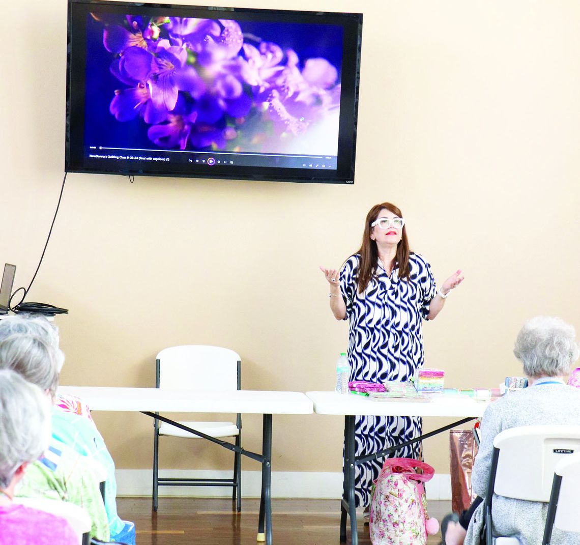 GAVIN PRESENTS PROGRAM TO COLORADO VALLEY QUILT GUILD
