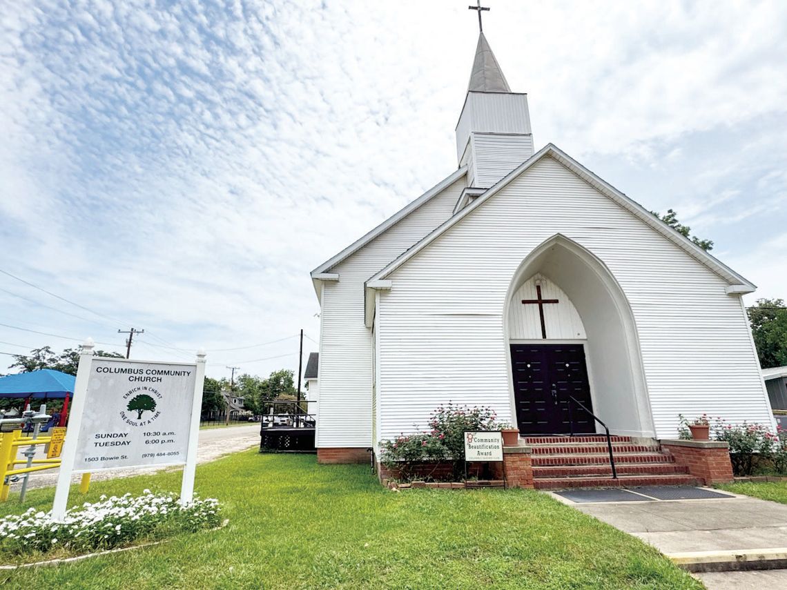 Honoring yard, community beatification honors