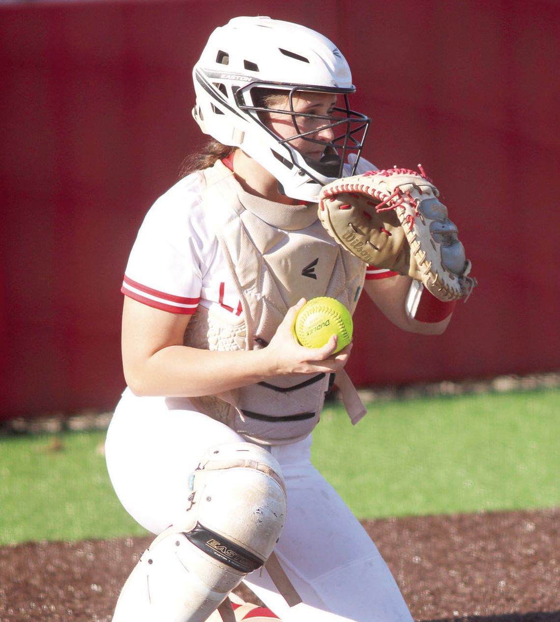 Lady Cards improve to 8-2 in district