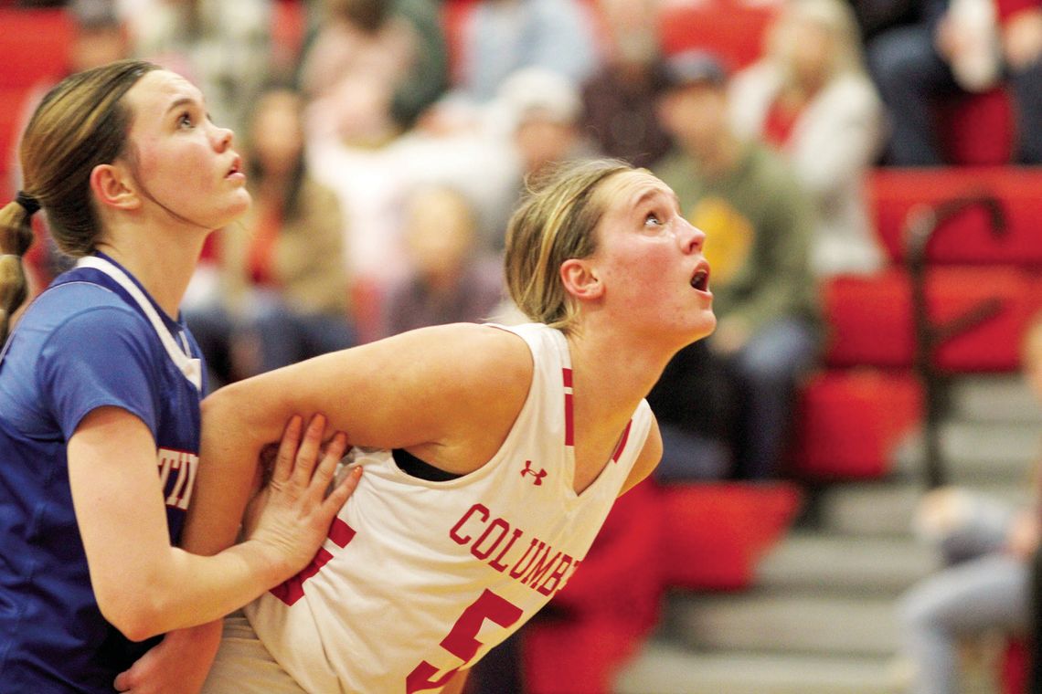 Lady Cards stay undefeated in district after blowout wins