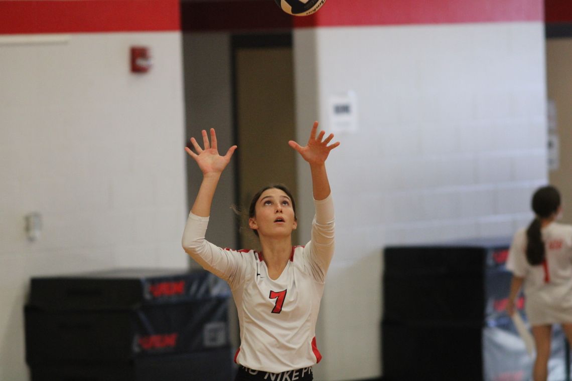 Lady Cards sweep early part of district schedule
