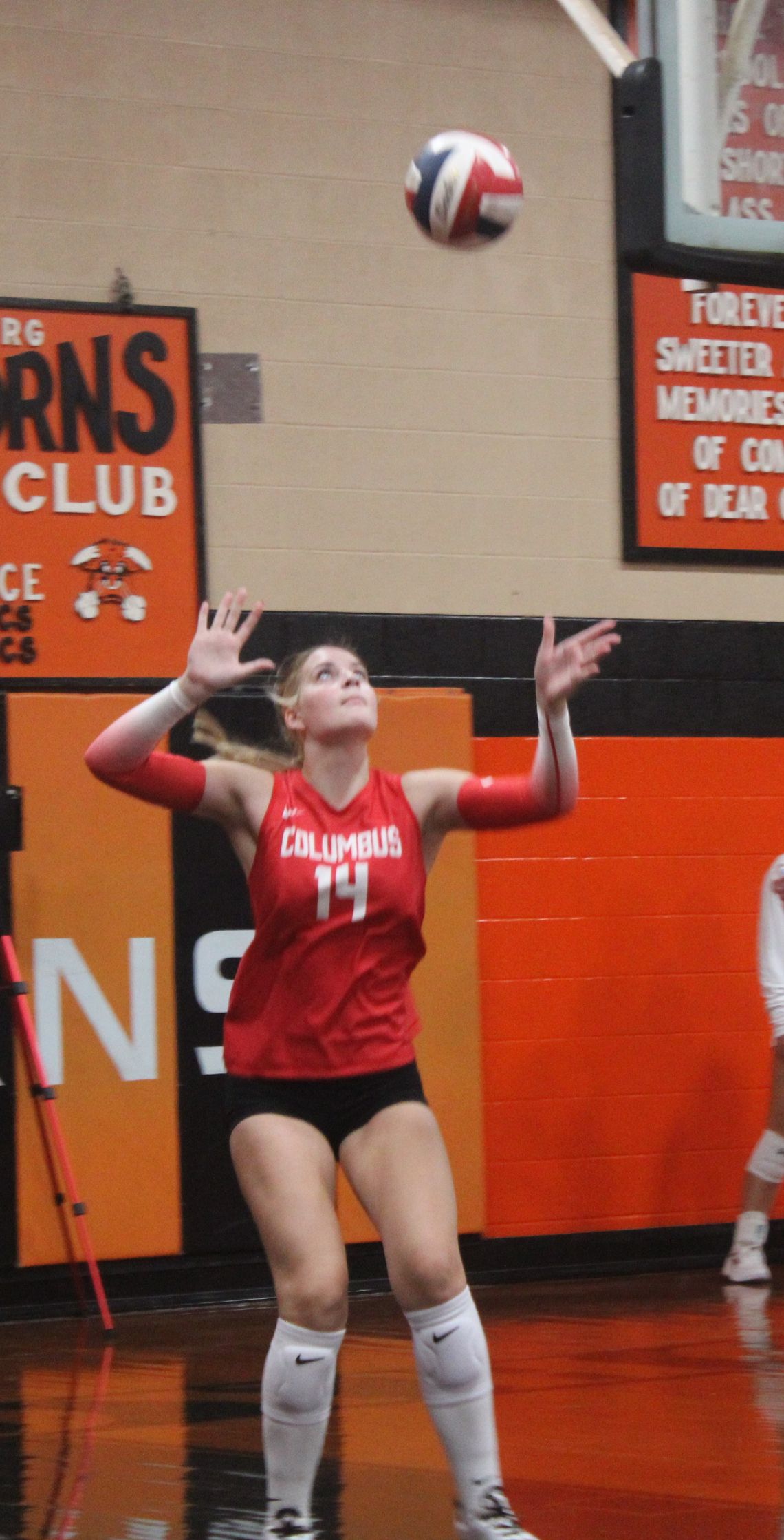 Lady Cards sweep Lady Raiders