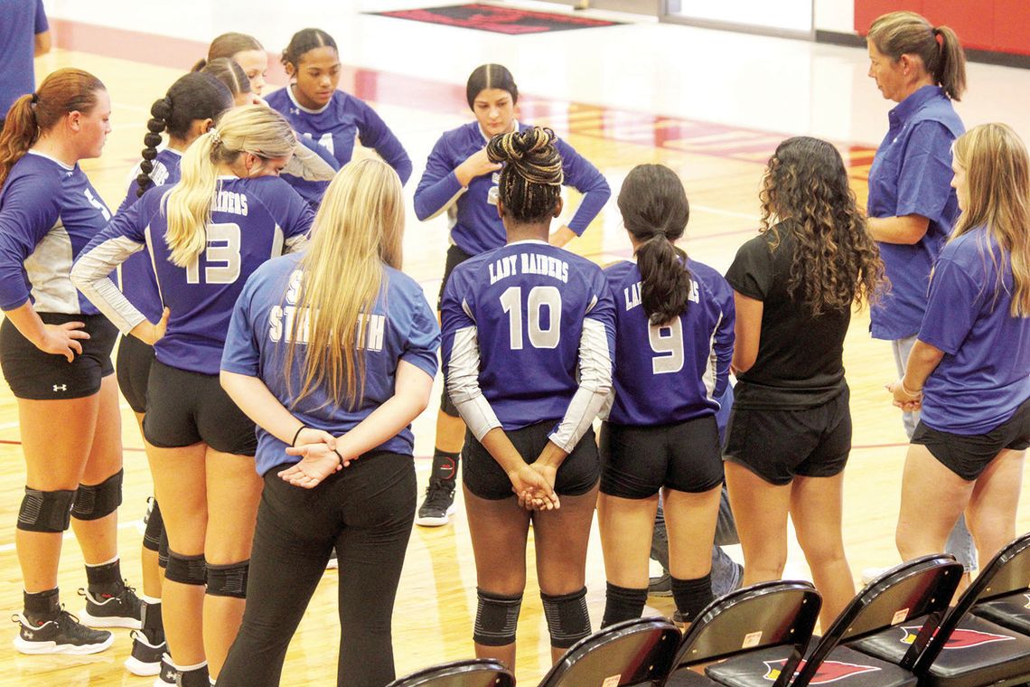 Lady Raiders beat Rangers in five sets