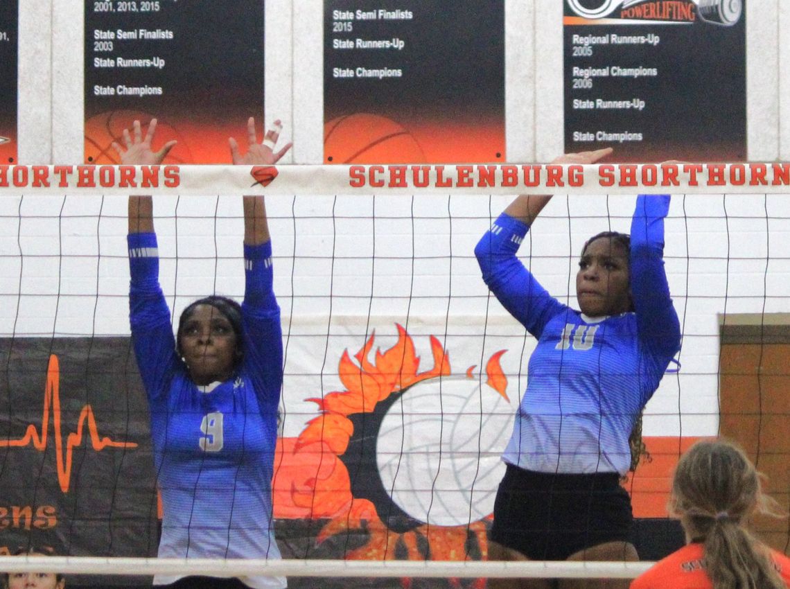 Lady Raiders drop back-to-back district games