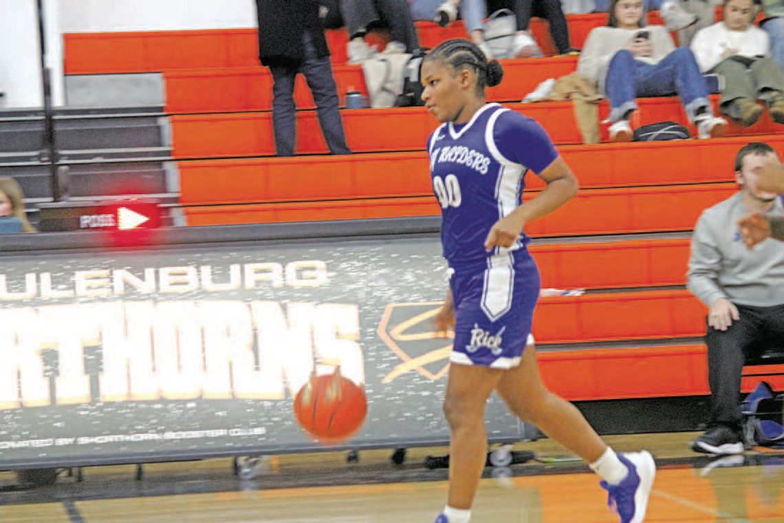 Lady Raiders start the season with a 1-2 record Lady Raiders start the season with a 1-2 record