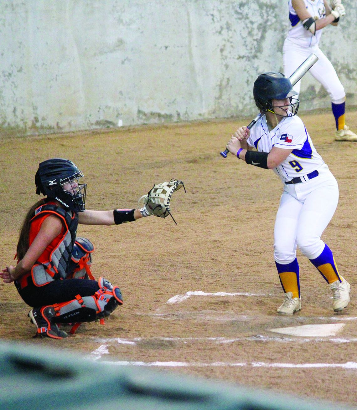 Ladycats blow out Flatonia in district win