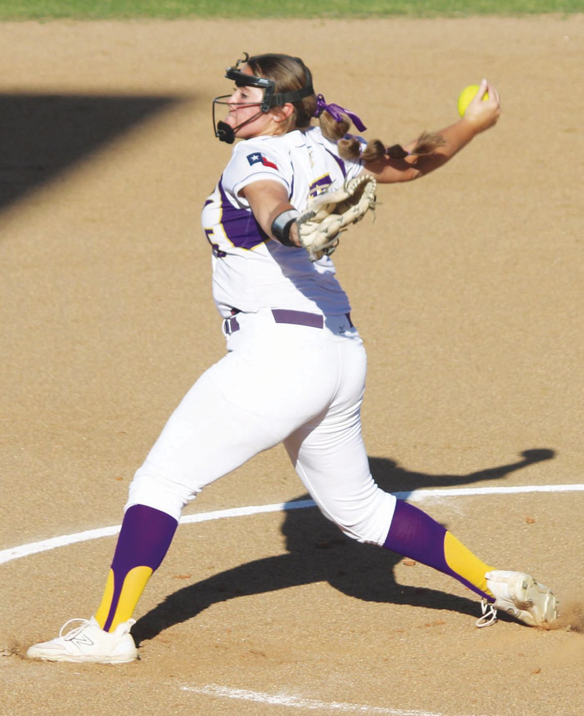 Ladycats capture the Bi-District Championship