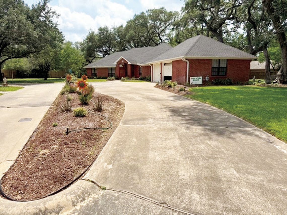 MAY YARD OF THE MONTH