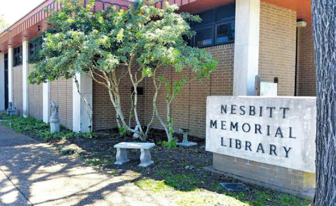 Nesbitt Memorial Library receives achievement of Excellence Award
