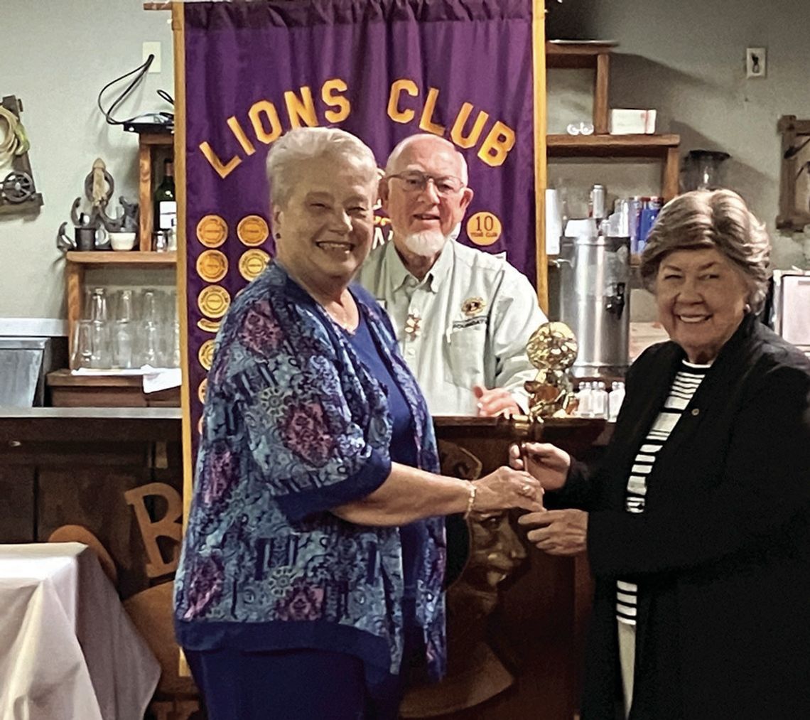 New President installed for Weimar Encore Lions