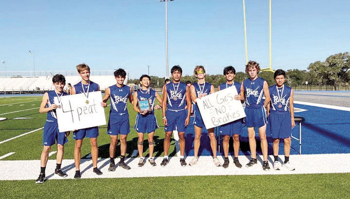 Raiders cross country team on a roll