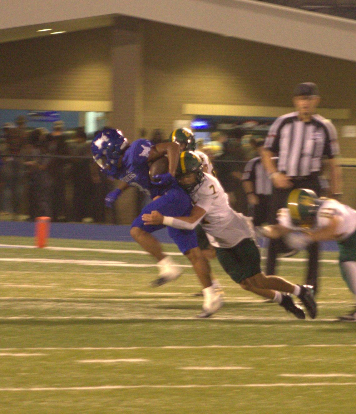 Raiders fall to East Chambers week one