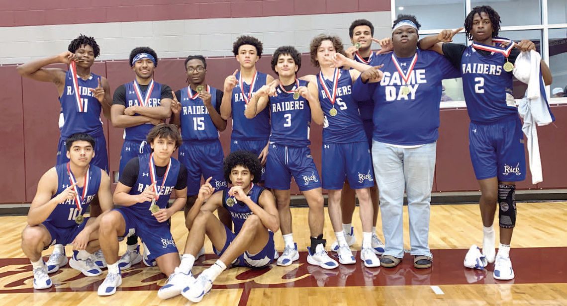 Raiders undefeated in Flatonia tourney