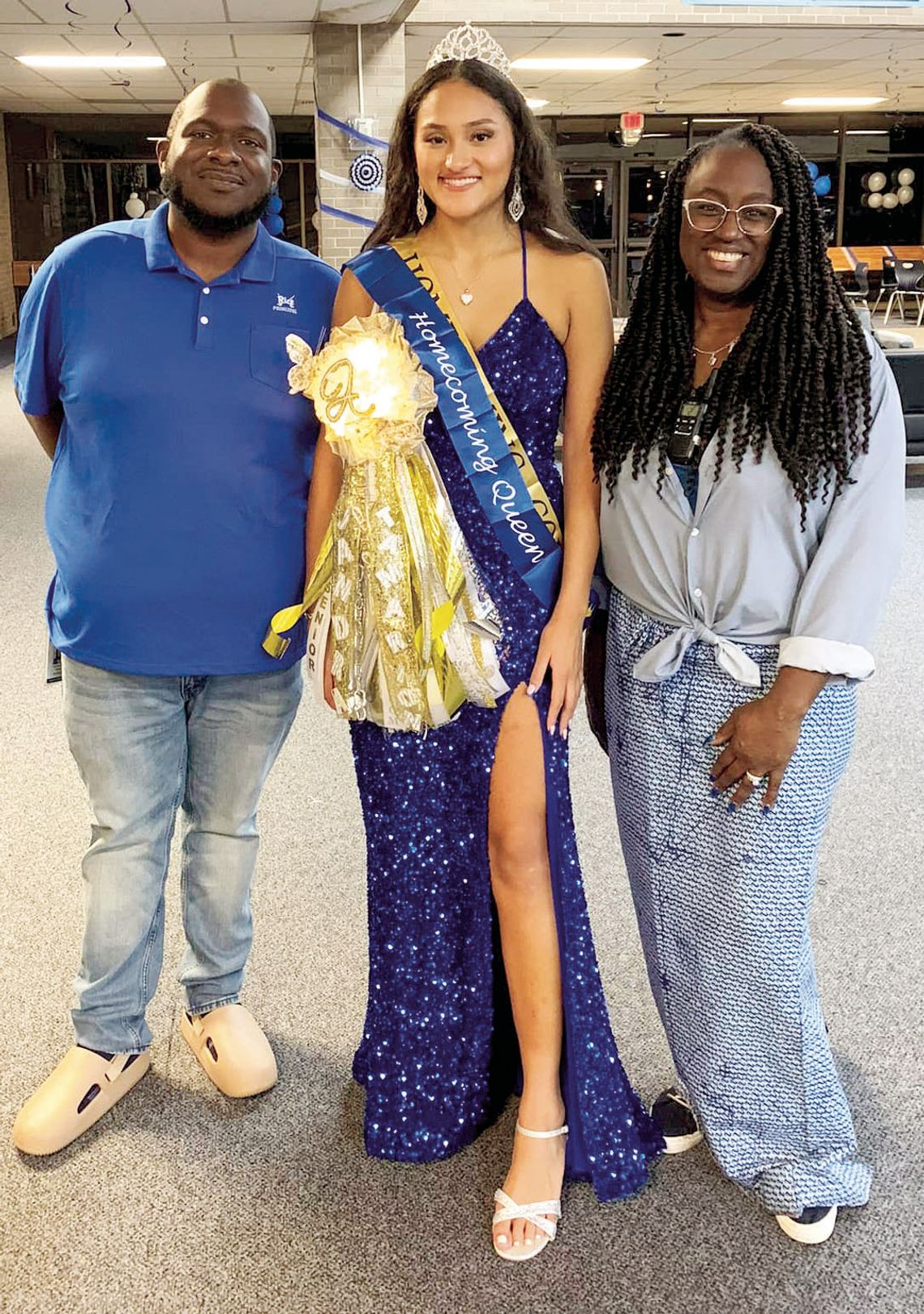 RICE CONSOLIDATED HIGH SCHOOL CROWN HOMECOMING QUEEN