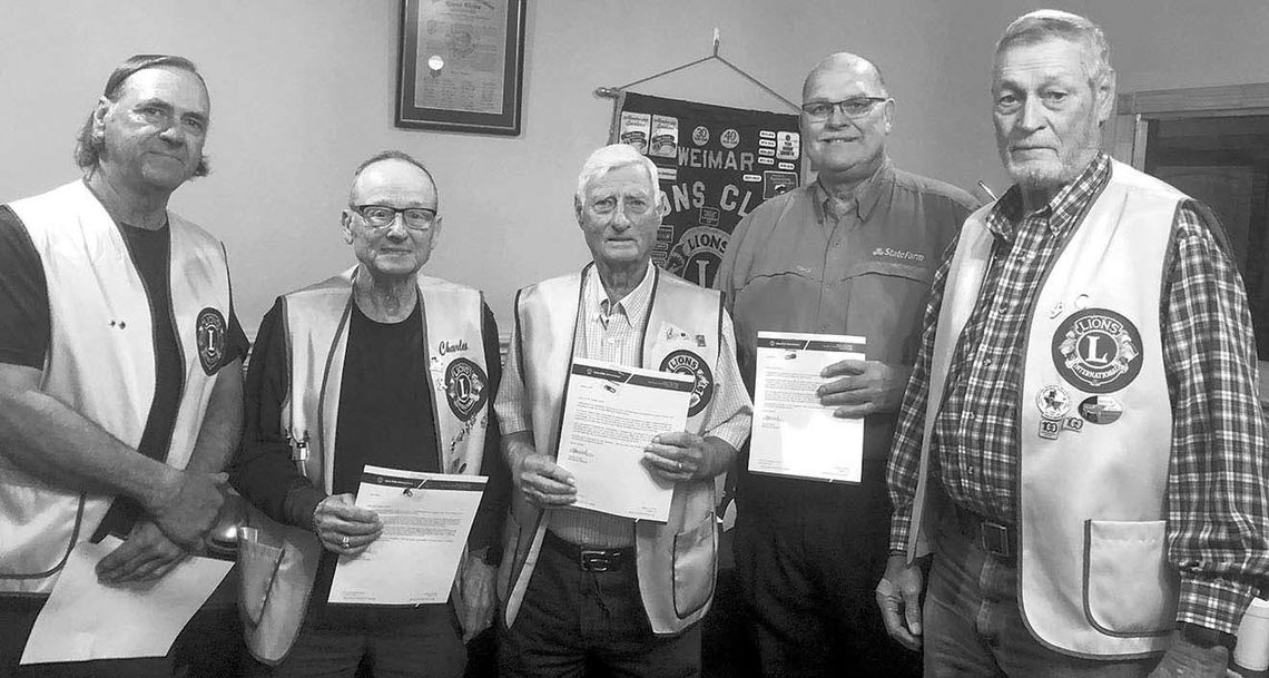 SERVICE AWARDS PRESENTED TO WEIMAR LIONS MEMBERS