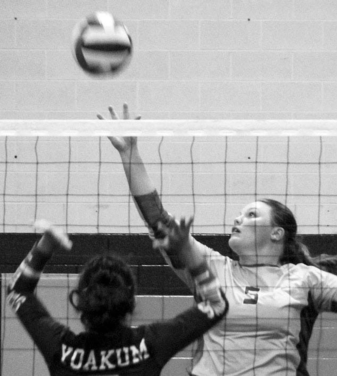 Two Lady Raiders volleyball players set to play college ball