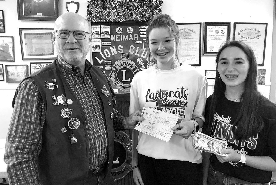 Weimar FFA visits Lions Club