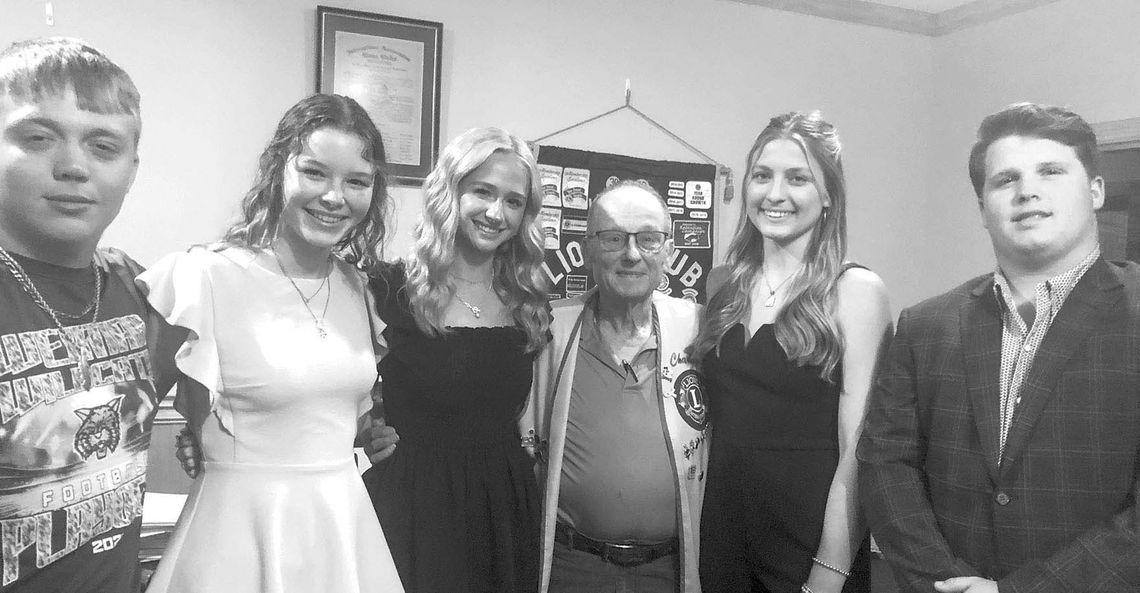 WEIMAR LIONS AWARD SCHOLARSHIPS