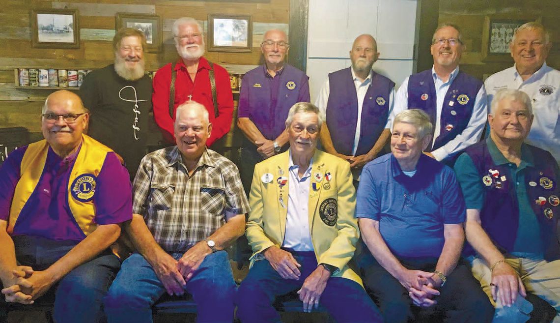 WEIMAR LIONS INSTALL OFFICERS
