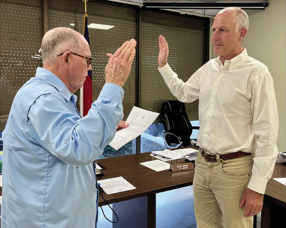 WEIMAR OFFICIALS TAKE OATHS OF OFFICE WEIMAR OFFICIALS TAKE OATHS OF OFFICE