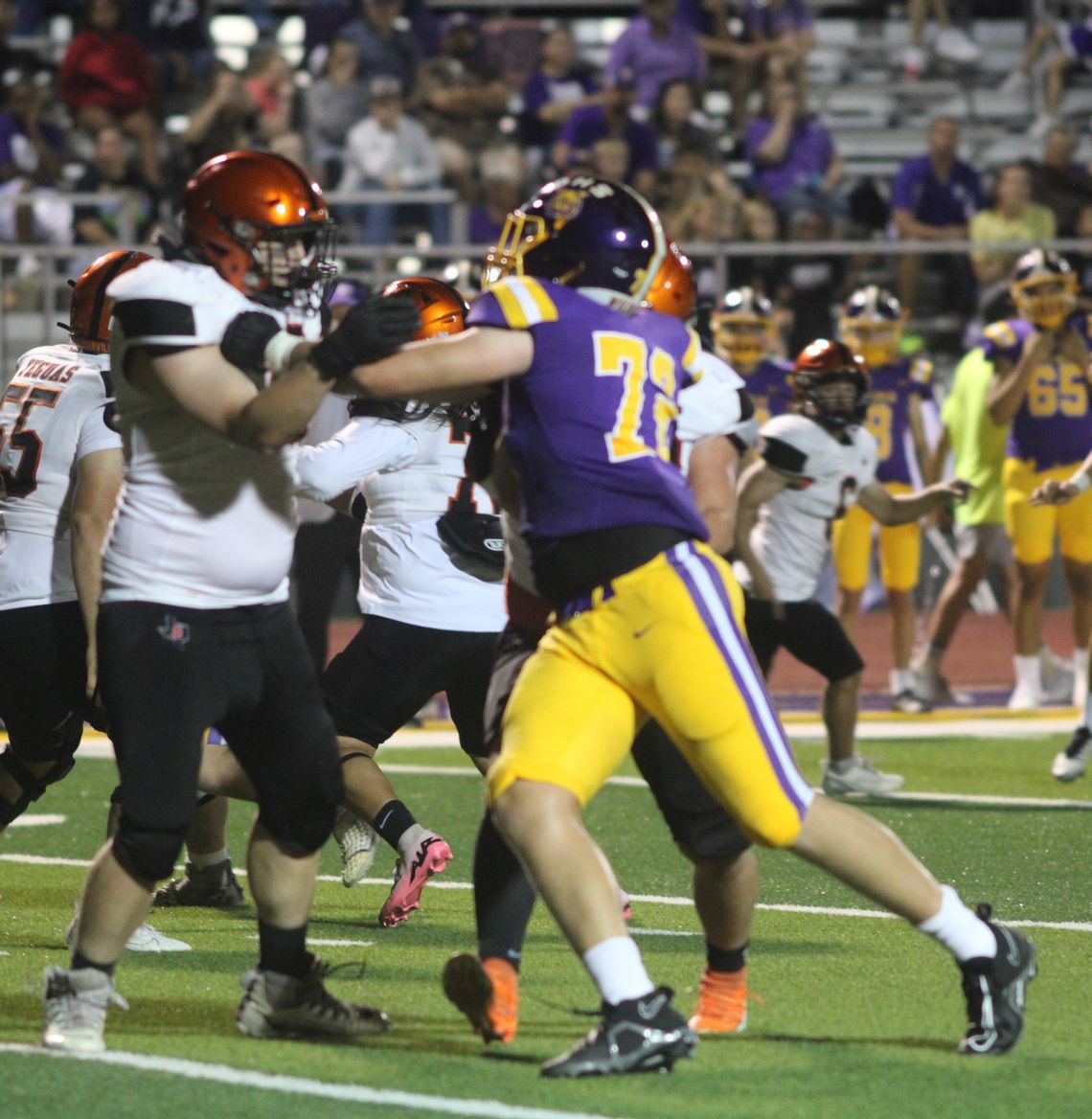 Wildcats shut out Yeguas, 48-0