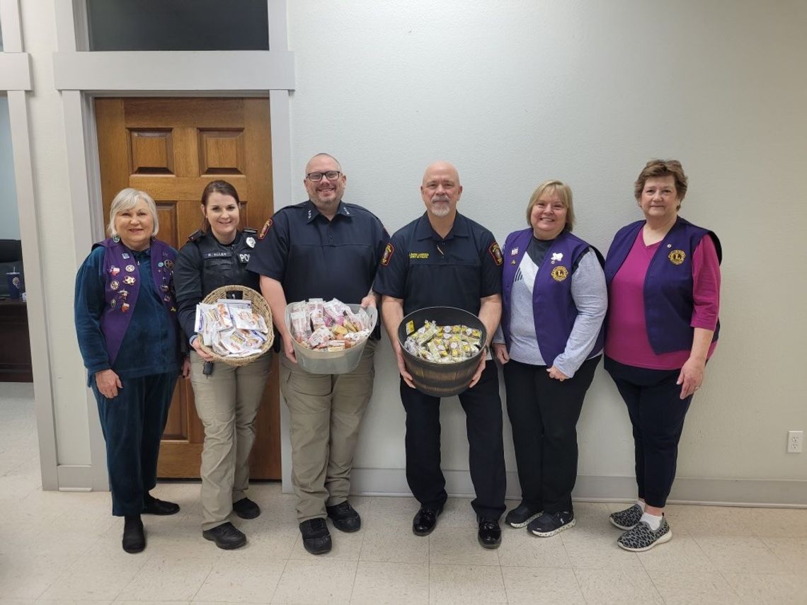 The Weimar Encore Lions presented snacks to the city Police Department in gratitude and appreciation for their commitment to our community. Shown presenting snacks are Lions Mary Ann Brenner, Cathy Pittman and Carol Scharnberg with Office Robin Allen, Sgt Josh Jones and Chief Mark Jameson.