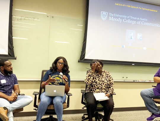 Alesia has participated in seminars across the state educating college students and fellow journalists about the importance of diversity in newsrooms. She is shown leading a panel discussion on newsroom diversity for the Texas Center for Community Journal