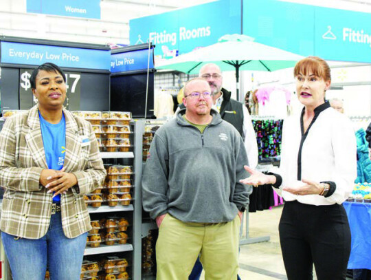 Mayor Lori An Gobert (right) speaking at the celebration.