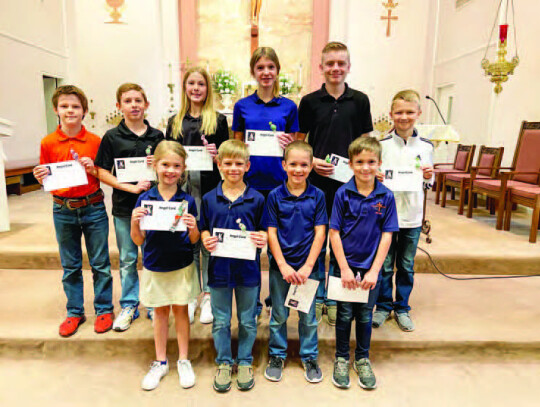 This year’s recipients of the Charlyne Spanihel Scholarship are Carina Alonso (left), Cullen Russell, Chase Glueck, and Cason Sunderman. They are pictured with PTC president Tammy Fuller (far left) and SAS Principal Shawna Collins (far right).