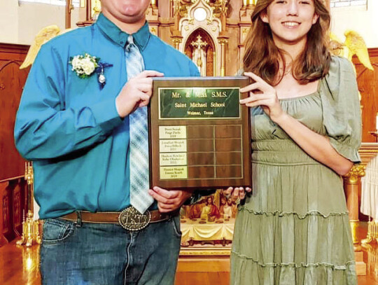 Mr. and Miss SMCS 2023 Hunter Shupak and Emma Koeth