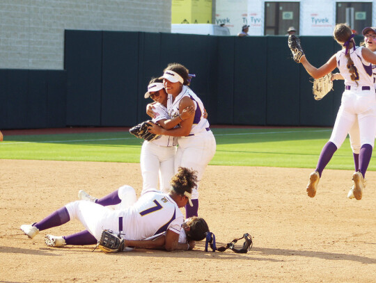 The Ladycats celebrated a hard-fought victory against Crawford to move on to the Championship Game.